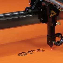 CẮT KHẮC LASER